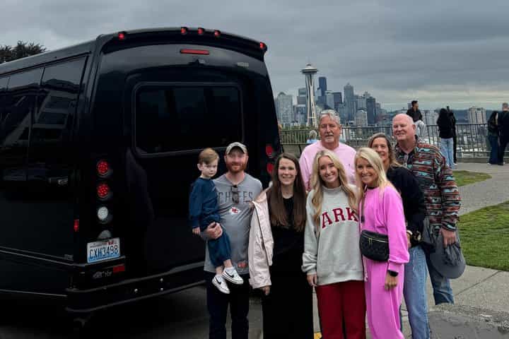 Private Seattle City Tours — Buses, Vans & SUVs