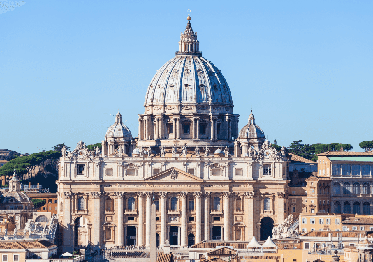 Private Minivan Tour to Rome along the Etruscan Coast