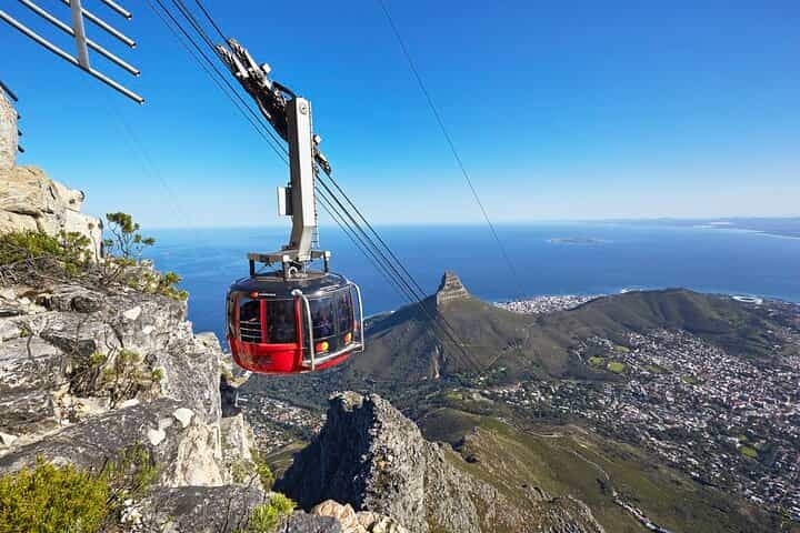 Full Day Constantia Wine Tasting and Table Mountain 