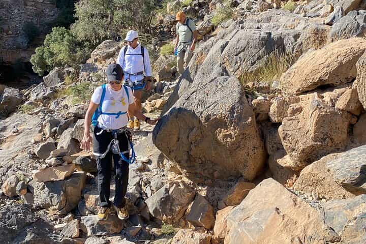 Full Day Guided Tour to Balcony Walk and Hidden Lake With Pickup Included