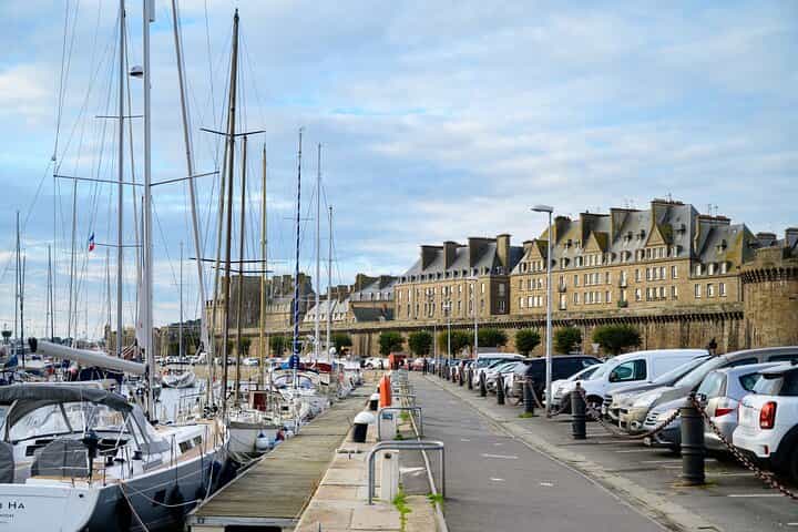 2 Days Mont-Saint-Michel & Saint-Malo Hotel Pick Up