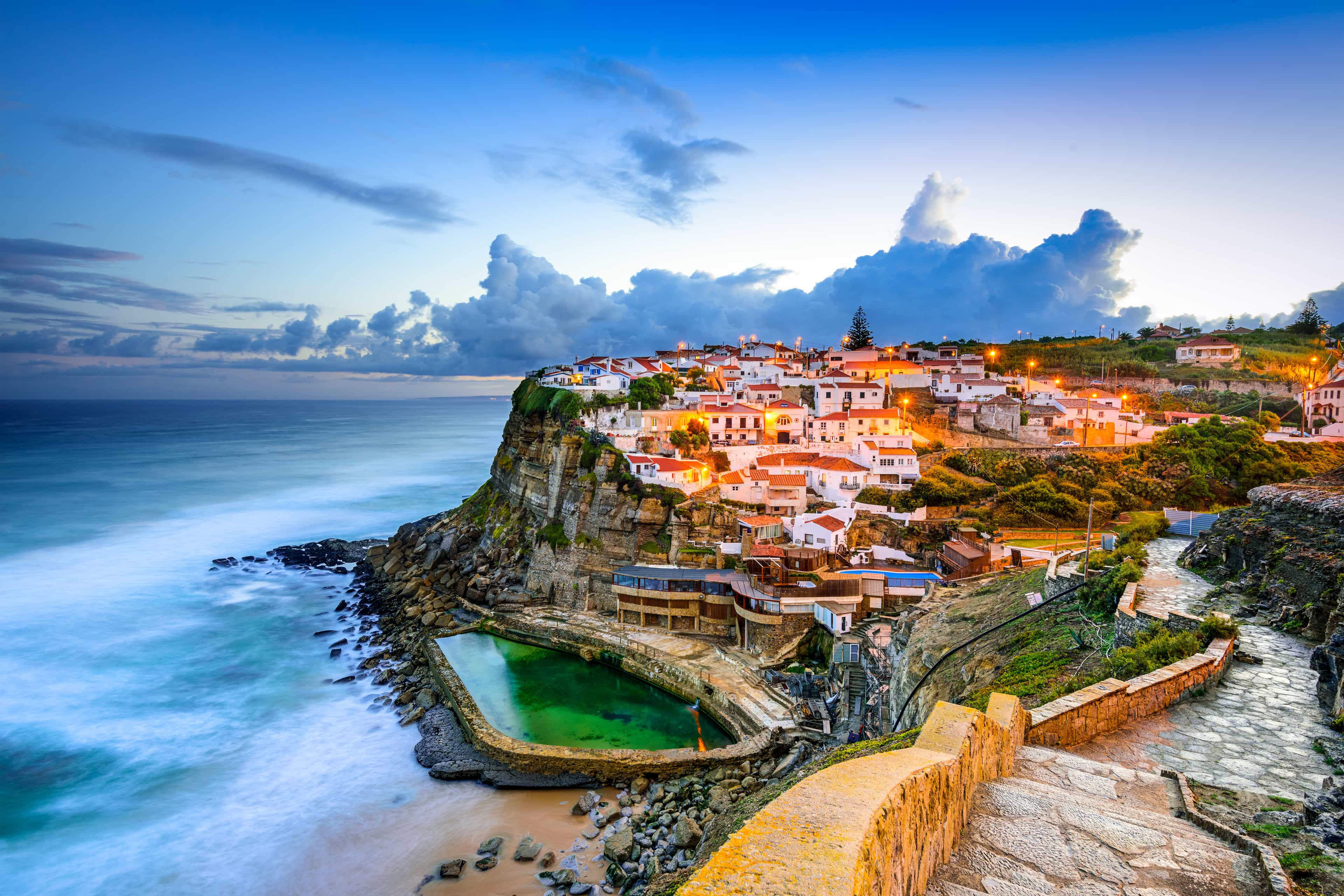 Sintra Without Crowds: Hidden Gems + Coastal Escape (Small Group)