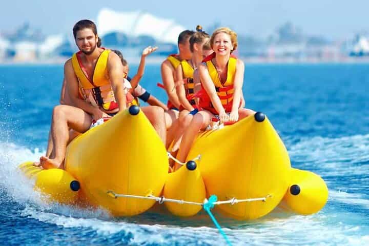  Dubai 15-30 Minutes Banana Boat Ride