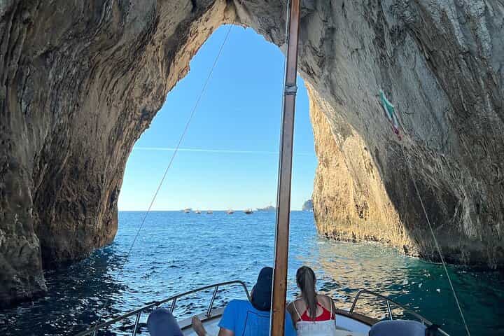 Boat tour of Capri