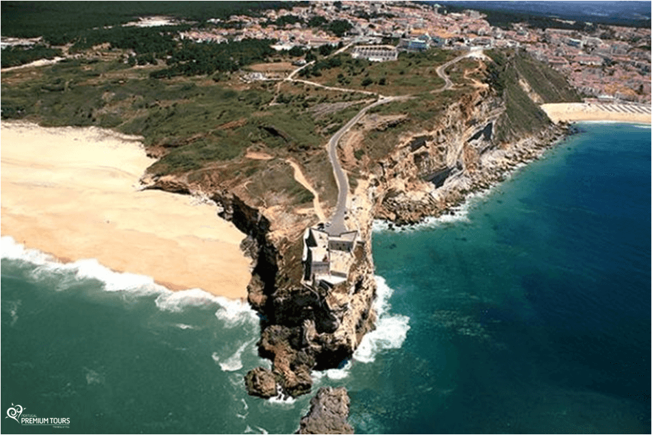 Nazaré/Peniche/Óbidos Full-Day Tour