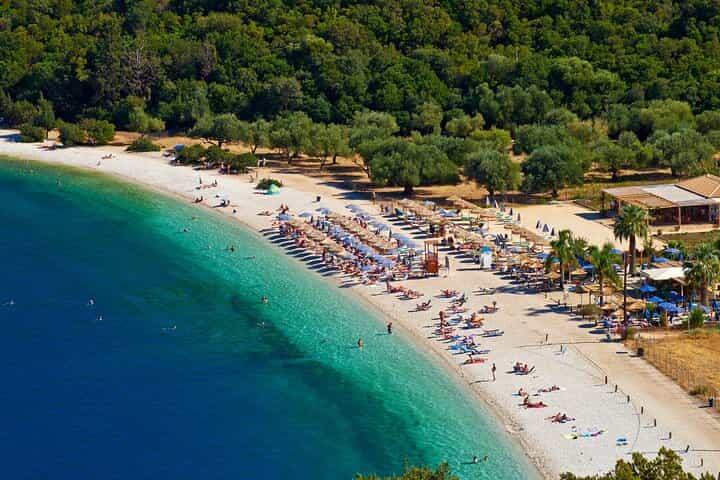 Private Sightseeing: Melissani, Drogarati & Antisamos Swim Stop