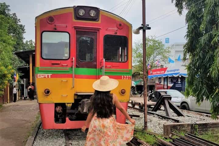 Floating market Train market & Local farm