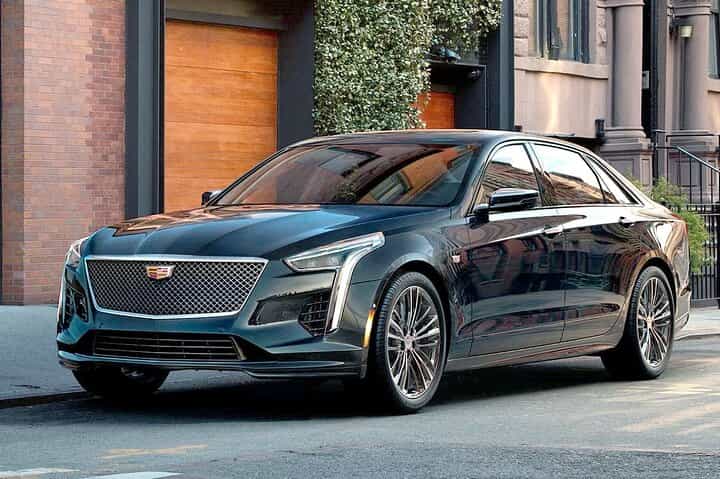 Chicago Airport Transfer: Chicago to O'Hare Airport ORD in Business Car