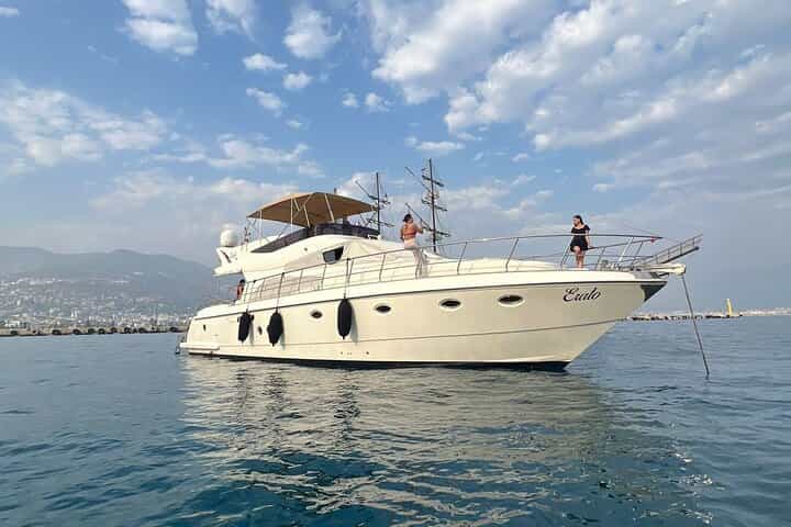 All-Inclusive Private Luxury Yacht Tour in Alanya.