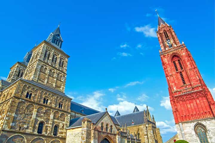 Maastricht Scavenger Hunt & Self-Guided Audio Walking Tour