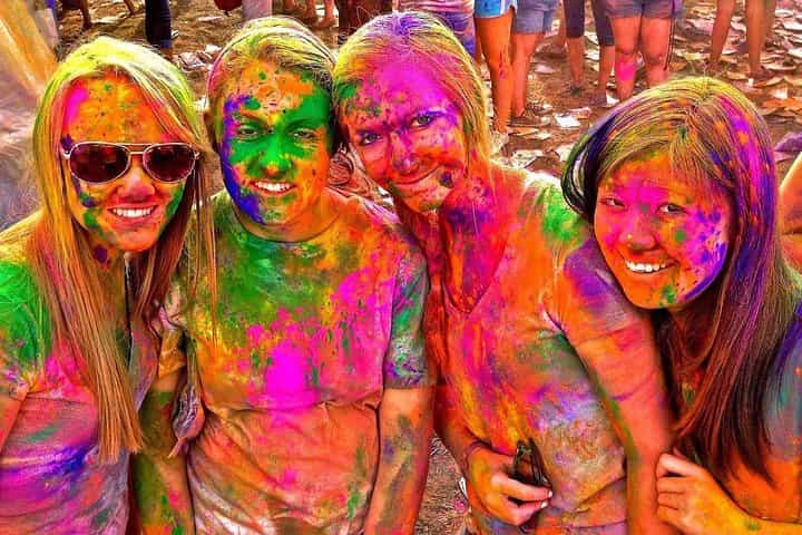 Private 2 Nights & 3 Days Colors Festival (Holi) Tour of Jaipur from Delhi 