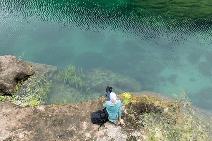  Explore Wadi Darbat with Private Car Tour