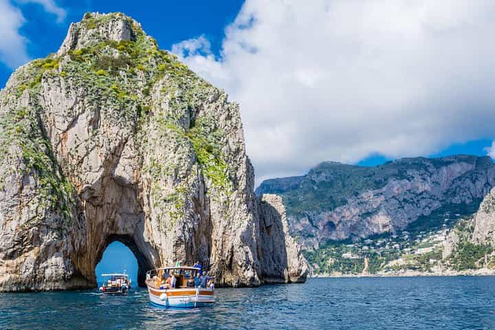 [SHARED] From Naples - Capri Boat Experience - Small Group Tour