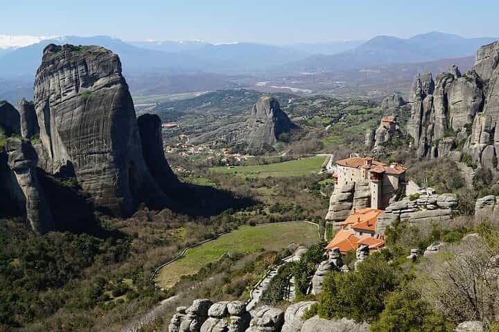 Meteora Private Day Tour from Athens