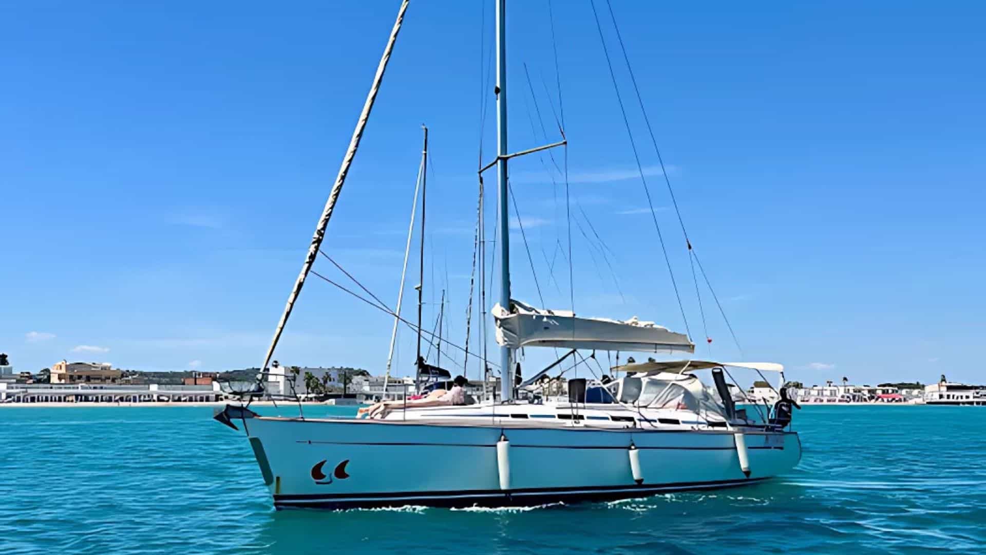 Cagliari: half-day sailing boat tour