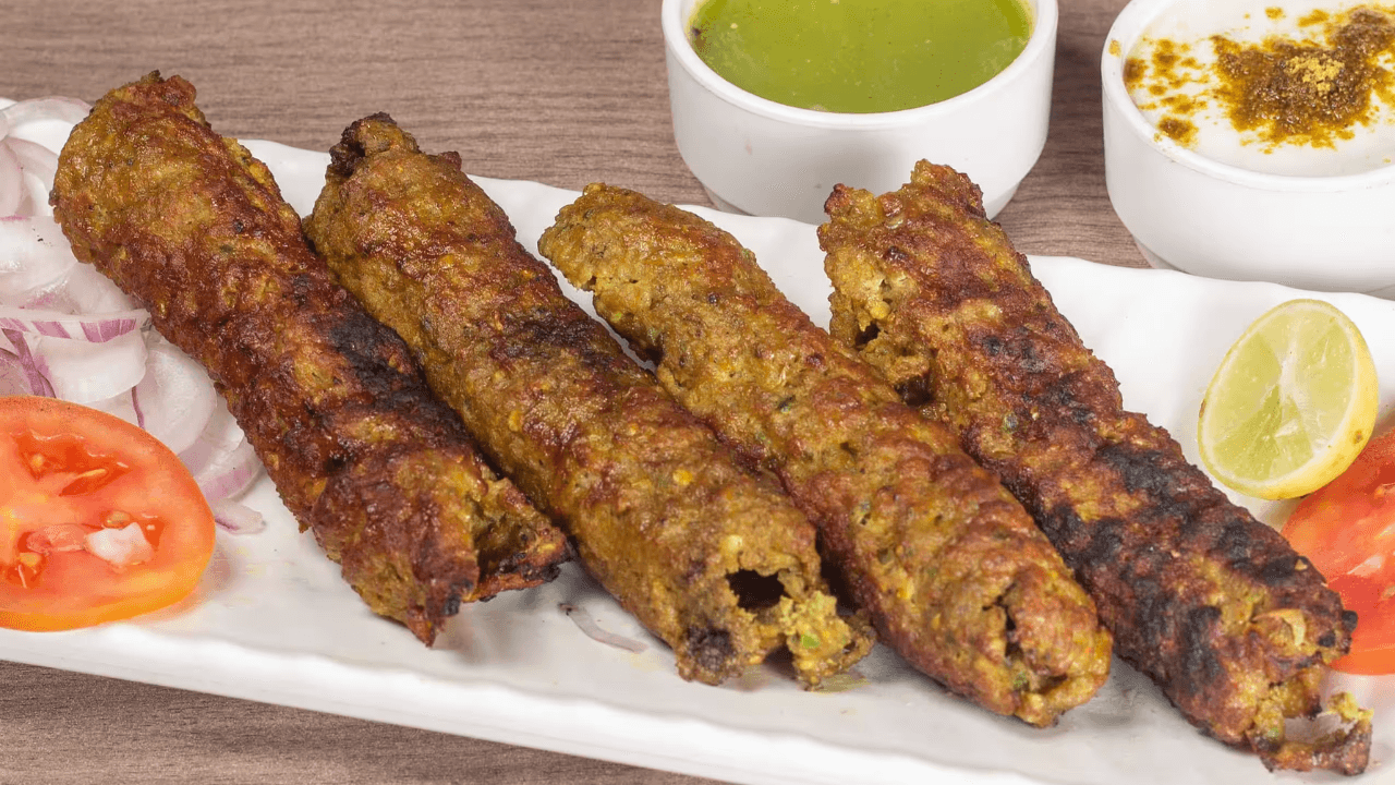 Night Food Walking Tour of Old Delhi 