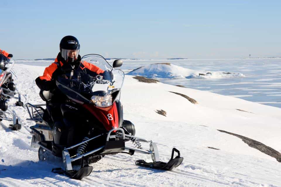 Snowmobile Safari in Helsinki Archipelago