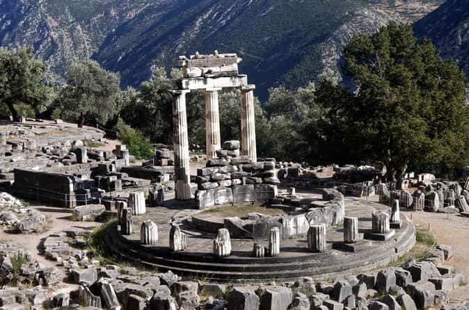 Private Delphi & Thermopylae Tour from Athens