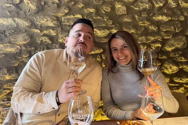 Athens Nights Uncorked: Walking Tour & Wine Experience