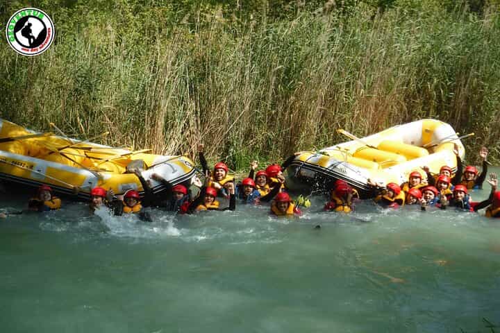 Rafting activity in Teruel