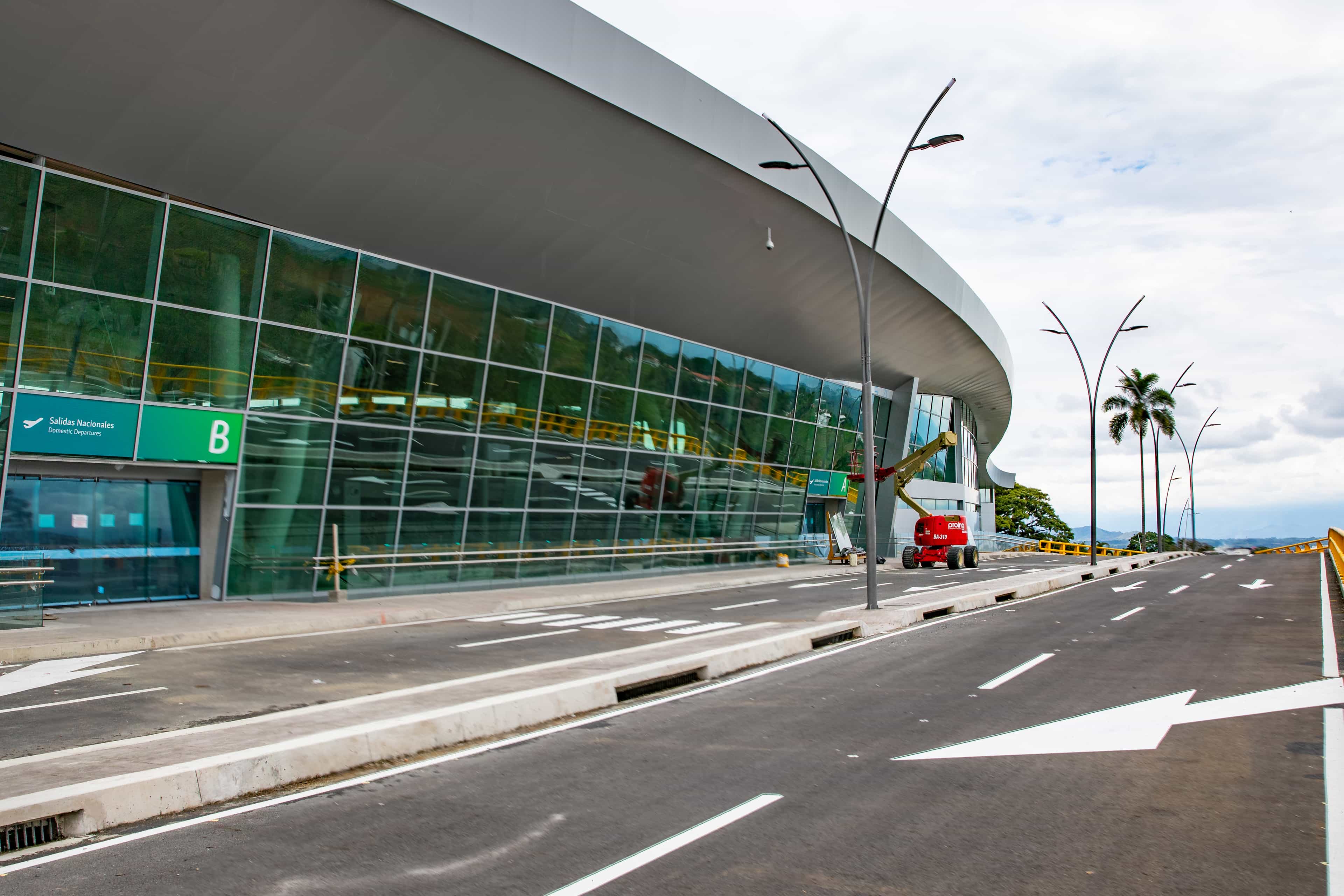 Traslado Hotel/Alojamiento al  Aeropuerto Matecaña Pereira 