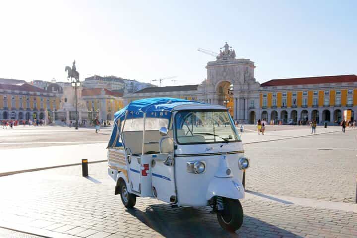  2-Hour Private Historic Lisbon Tour by Tuk Tuk