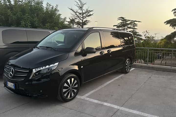 Private Transfer from Positano to Naples