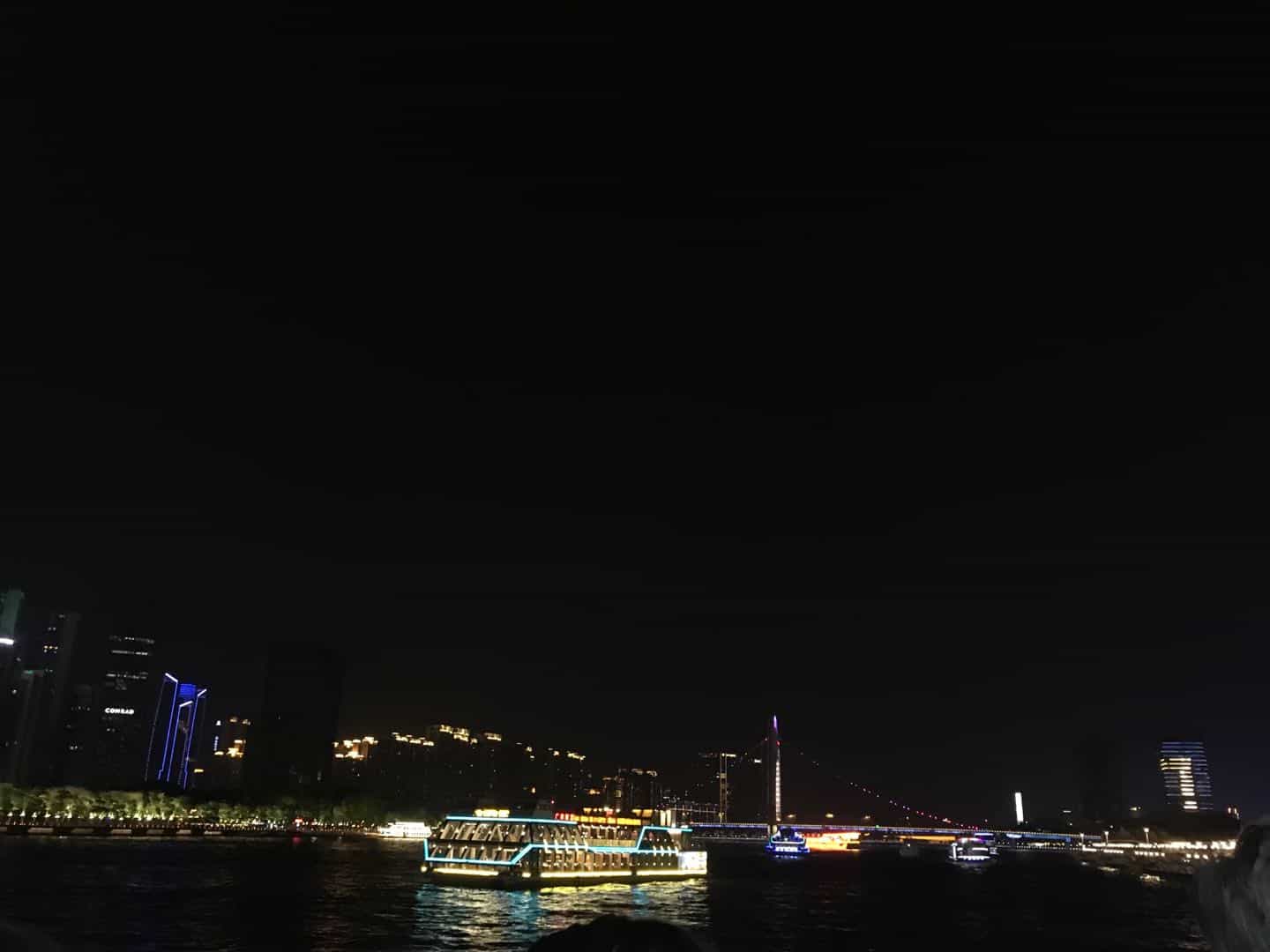 Cantonese Dim Sum Dinner with Pearl River Night Cruise in Guangzhou