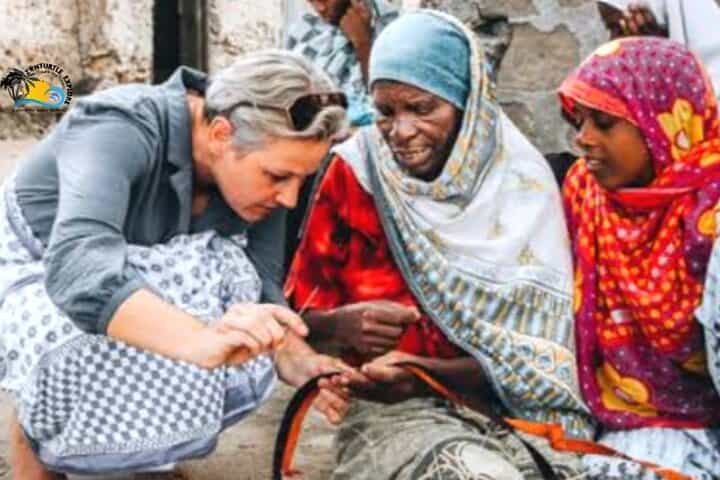 Nungwi Village Tour, Kilosa Zoo and Swim with Turtles Baraka