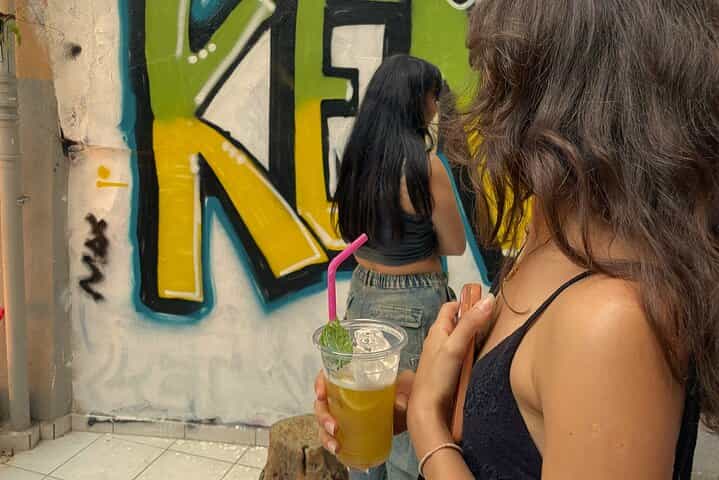 Create Personal Graffiti and Drink Cocktails - Sip & Spray