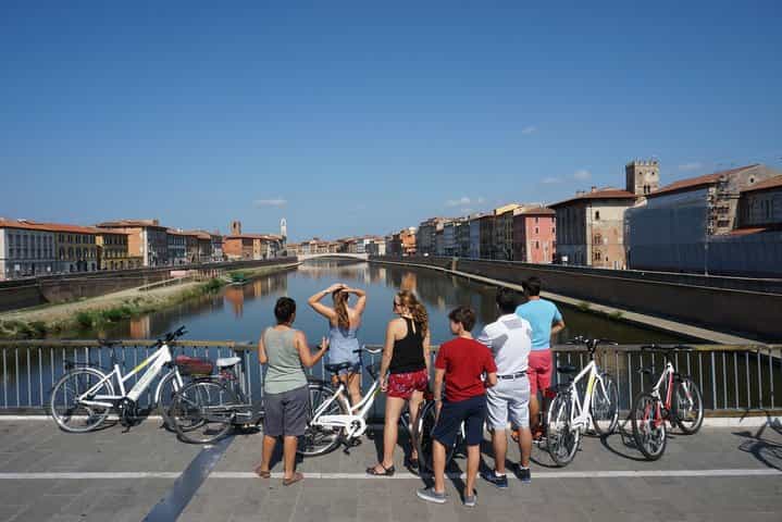Pisa: Self-Guided Historic Center Bike Tour