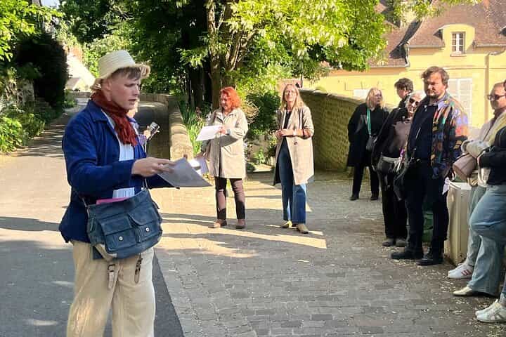 Unique Van Gogh immersive tour in Auvers sur Oise - 1.5 hours