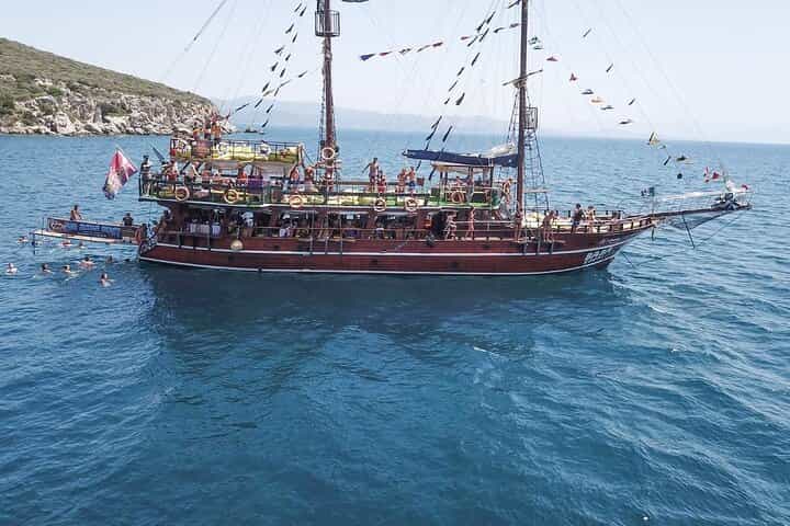 Kusadasi Lazy Day Boat Trip with Lunch
