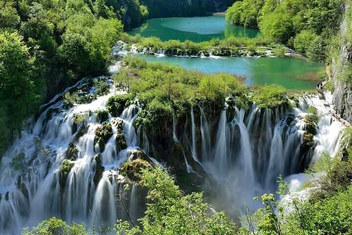 Plitvice Lakes National Park Private Tour from Split