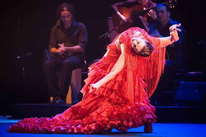 TAPAS + FLAMENCO