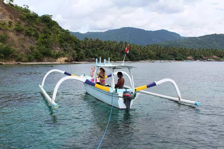Blue Lagoon Snorkeling with Private Boat, Guide and Transfer