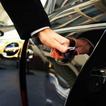 Private transfer from airport Orly to the city of Paris  - 1-3  pax