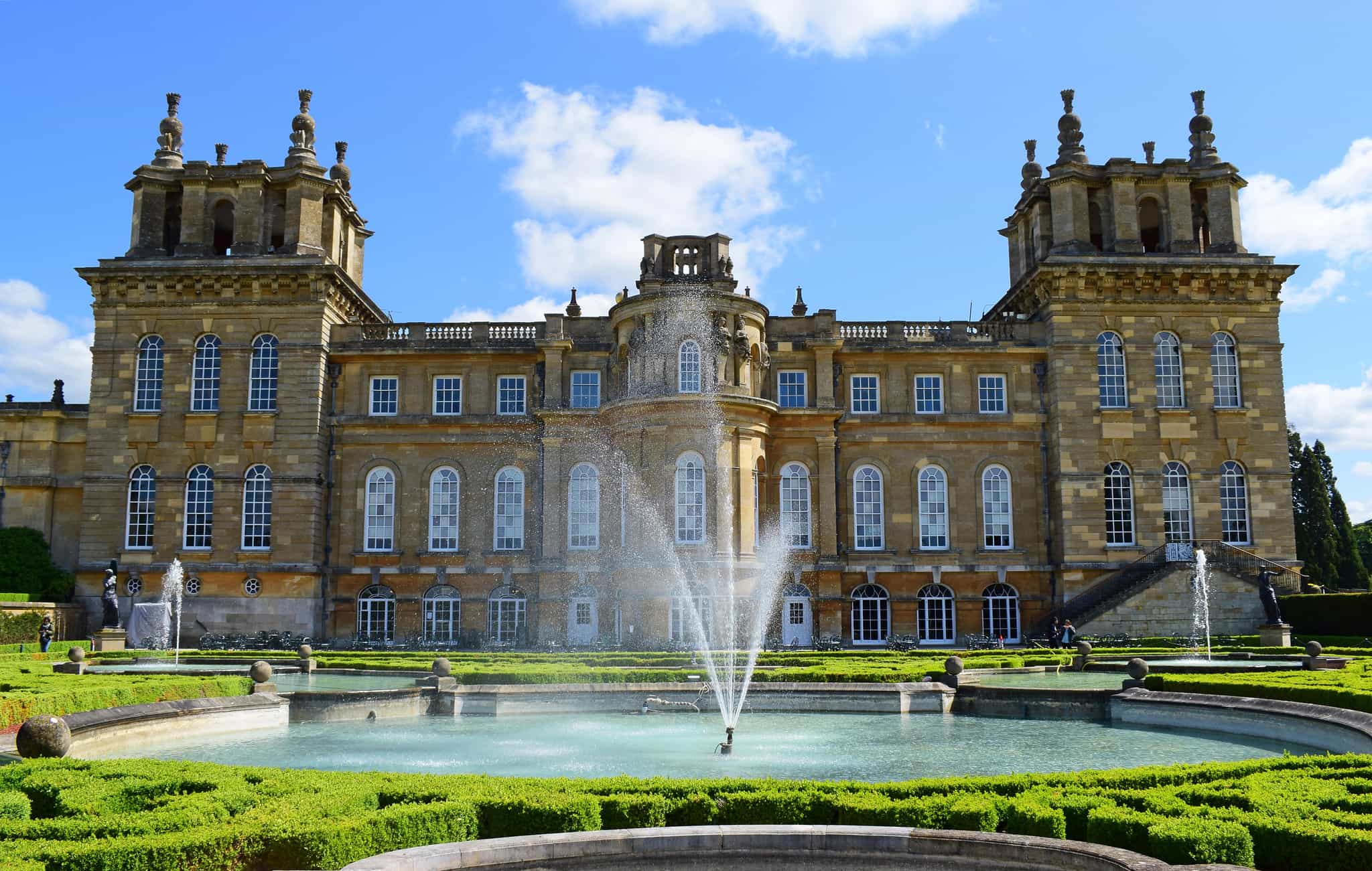 Blenheim Palace - Baroque Masterpiece of England