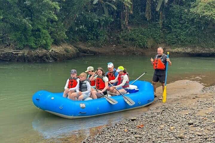 Safari Float in Penas Blancas River