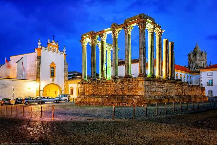 Private Full Day Tour Évora and Vila Viçosa