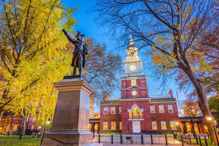 New York City Philadelphia and Amish Community Tour 1 Day VIATOR