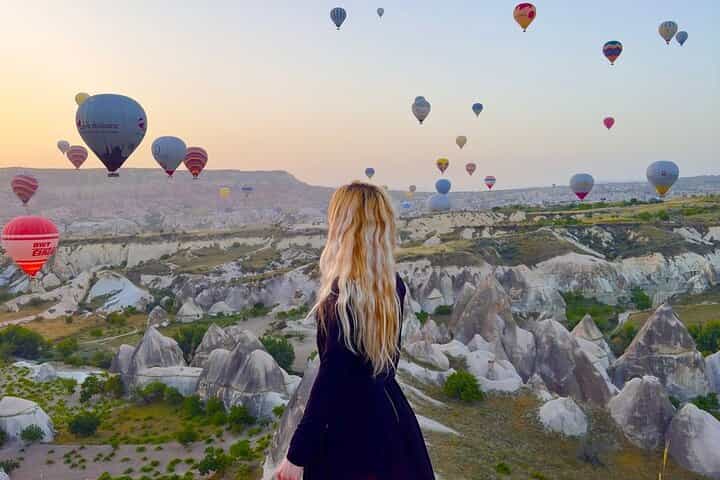 Balloon Watching Tour in Cappadocia with Hotel Pick-Up & Drop-Off