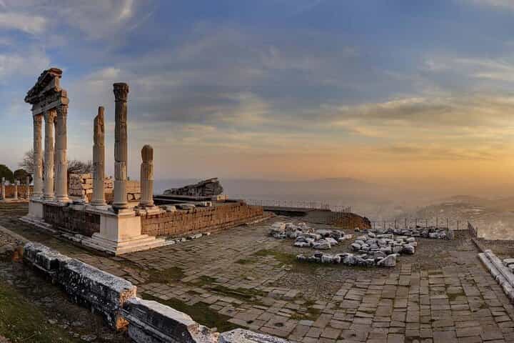 Spectacular Pergamon & Asceplion Tour From Kusadasi & Selcuk Hotels