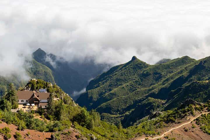 PR1.2. Pico Ruivo and Achada do Teixeira Hiking with Transfer