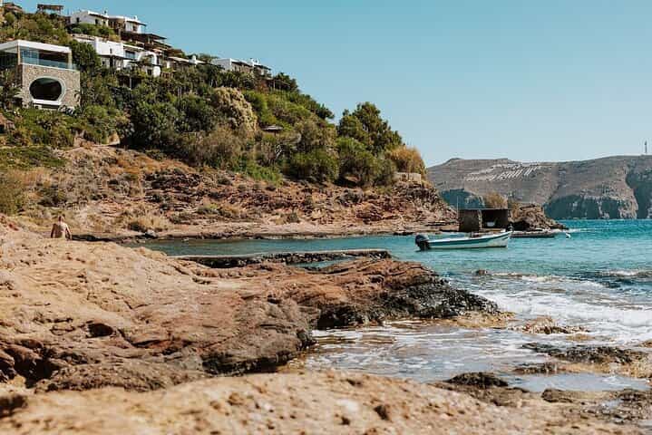 Explore Mykonos Cruise Shore Tour with Port Pickup