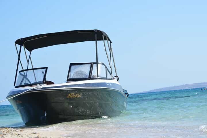 Private Speedboat to Hula Hula island & Snorkeling from Hurghada