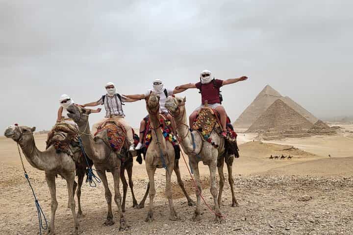 Cairo Private Tour Pyramids Egyptian Museum and Bazaar