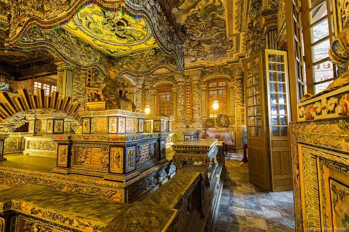 Da Nang: Full-day Imperial Hue And Scenic Hai Van Pass Discovery