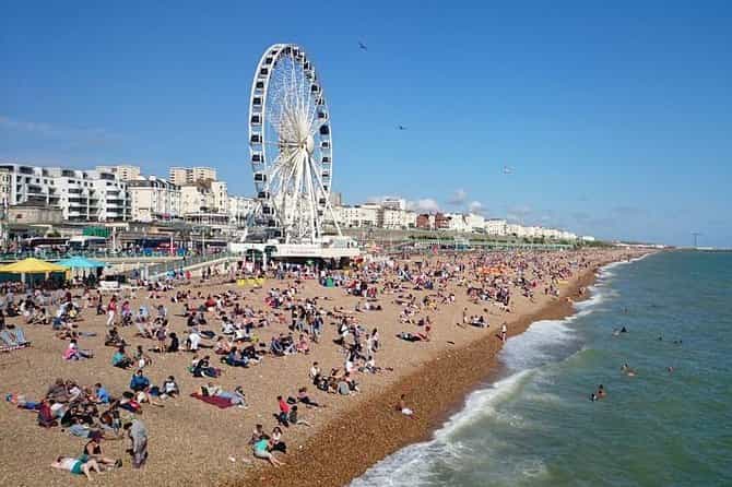 Private Round Trip Or One Way Transfer: Heathrow Airport to Brighton