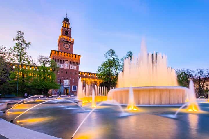 Milan Highlights Tour with Expert Guide – 2 Hours